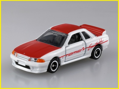 NO.22 日産 スカイライン GT-R (BNR32)