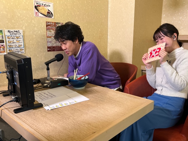 指示を出す大泉洋